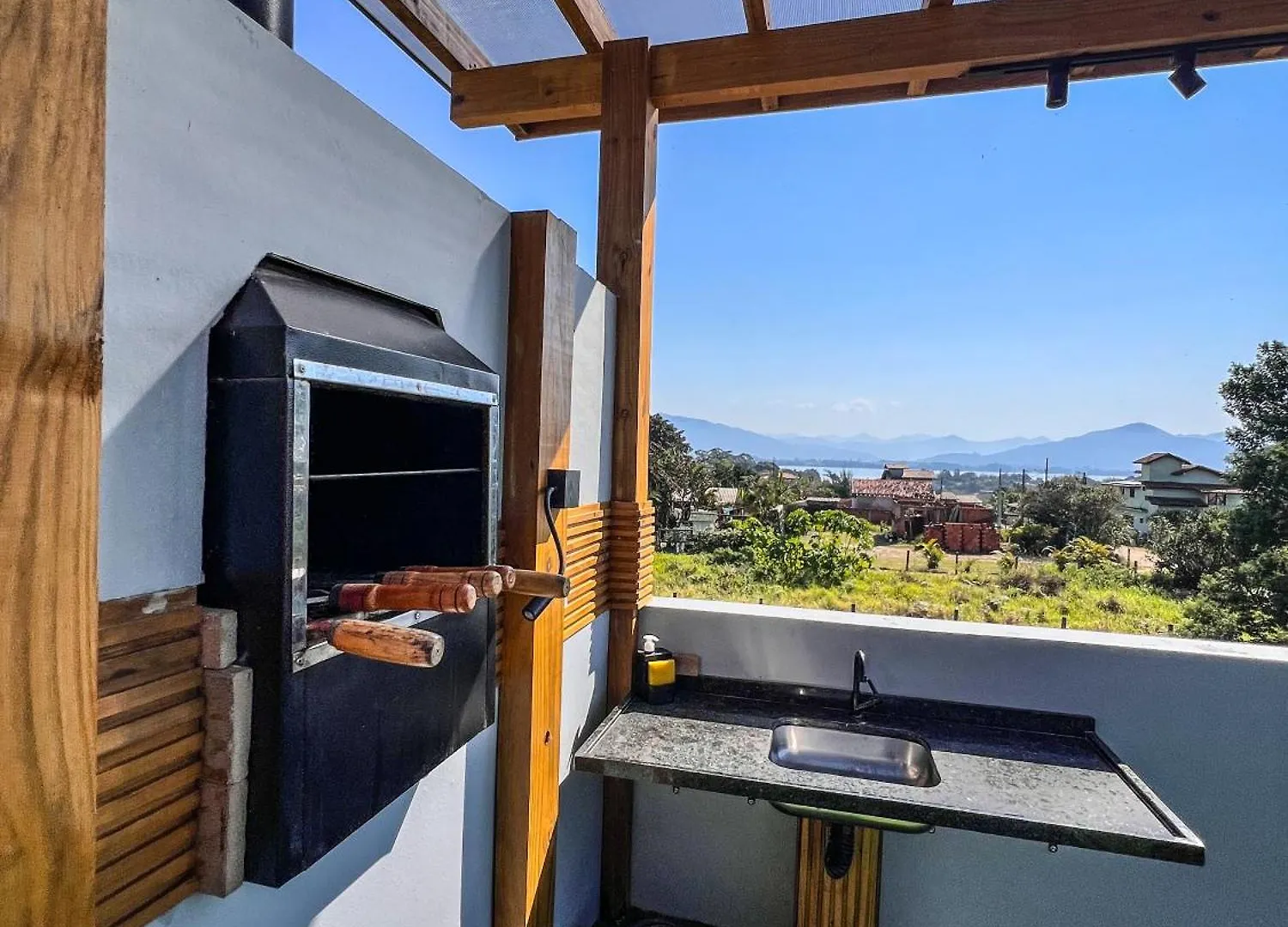 Casa Bela Vista Com Jacuzzi, Ar E Vista Paradisiaca Na Praia Do Rosa Imbituba 0*,  Brazília